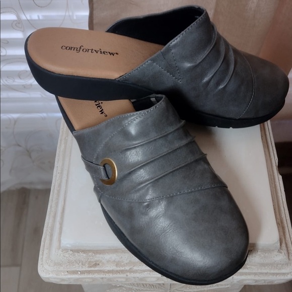 NWOT Comfortview Light Weight Gray Clogs size 8W - Picture 3 of 8